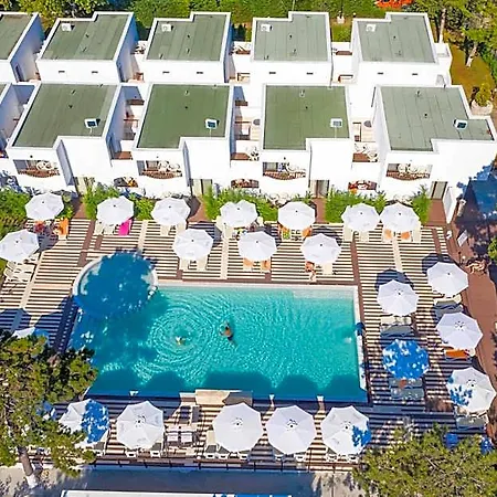 Hotel Mera