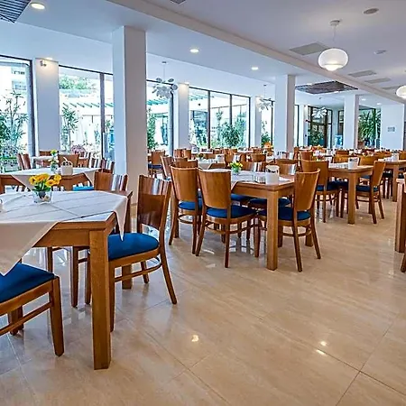 Mera Hotel Constanţa